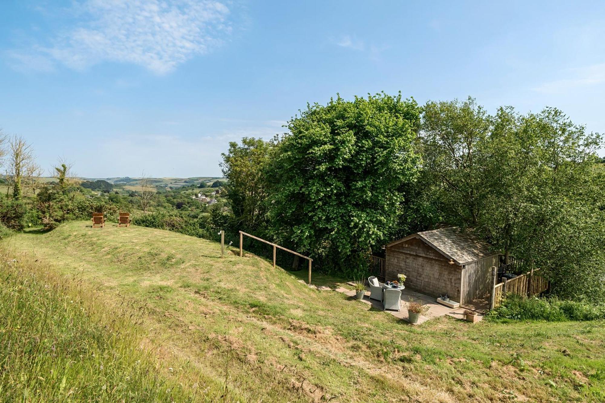 The Treehouse At Salcombe Farm Villa Buitenkant foto
