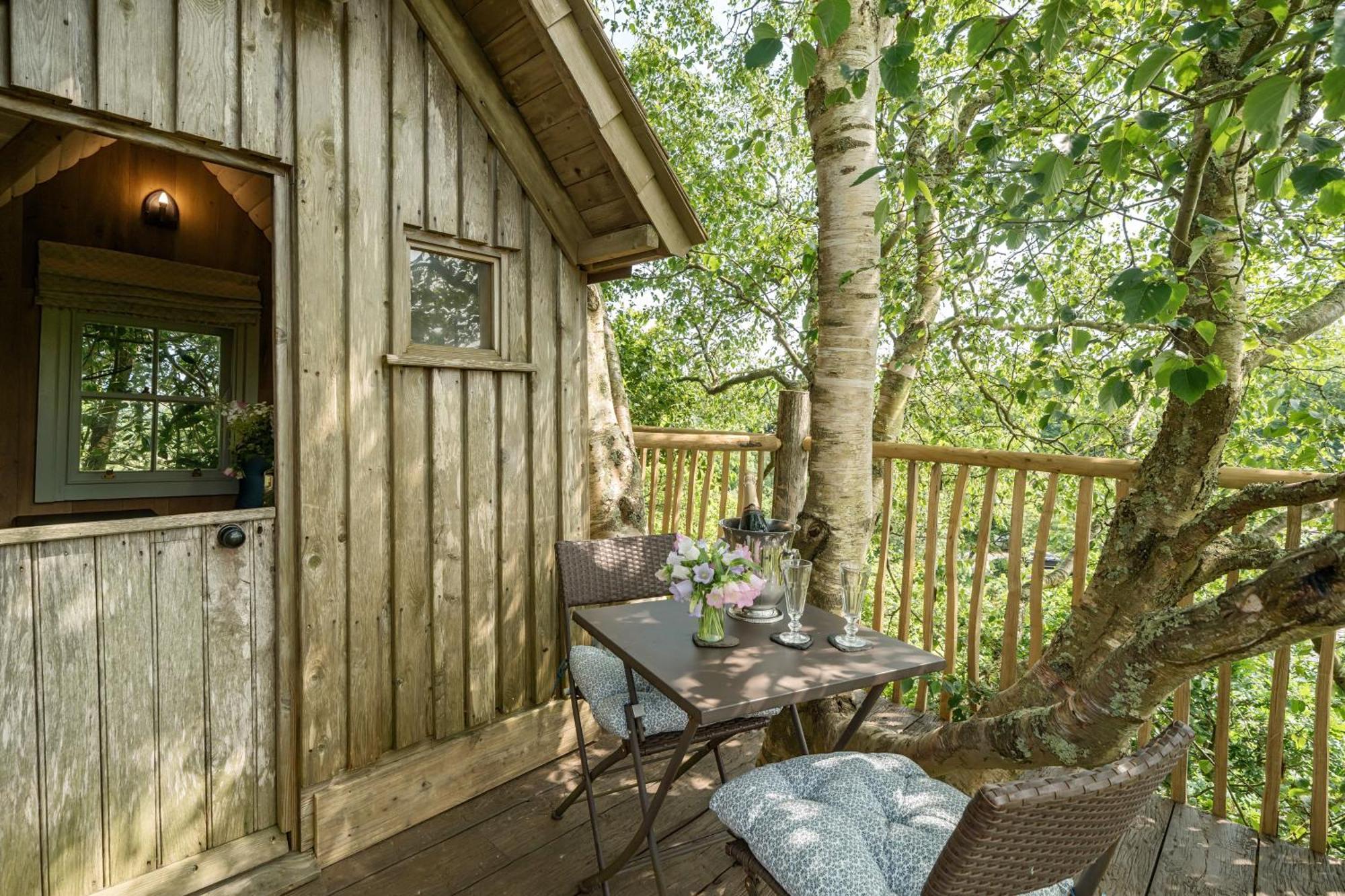 The Treehouse At Salcombe Farm Villa Buitenkant foto