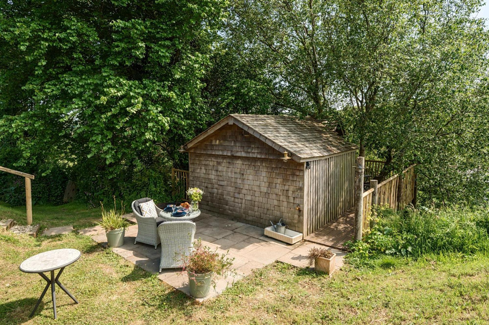 The Treehouse At Salcombe Farm Villa Buitenkant foto
