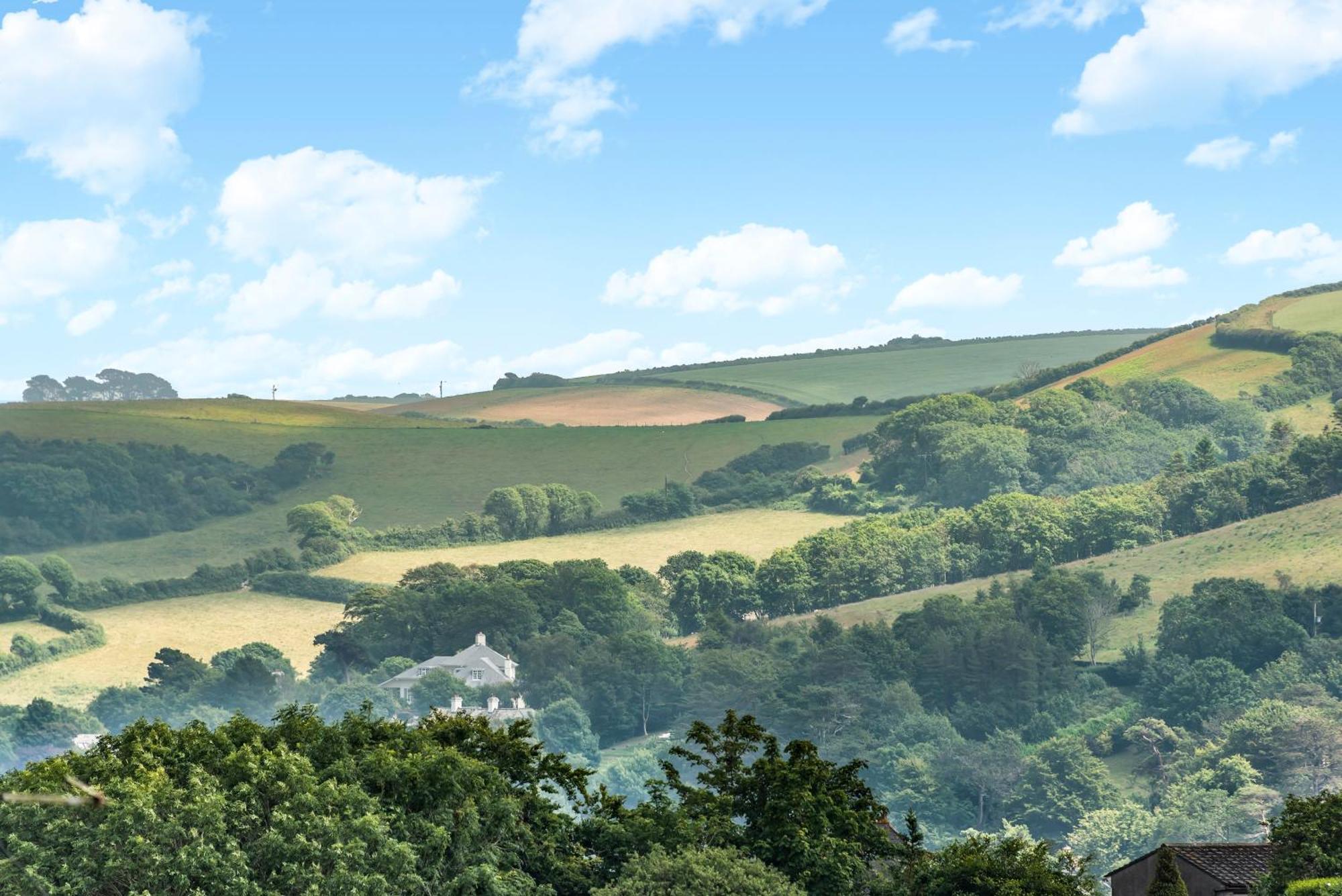 The Treehouse At Salcombe Farm Villa Buitenkant foto